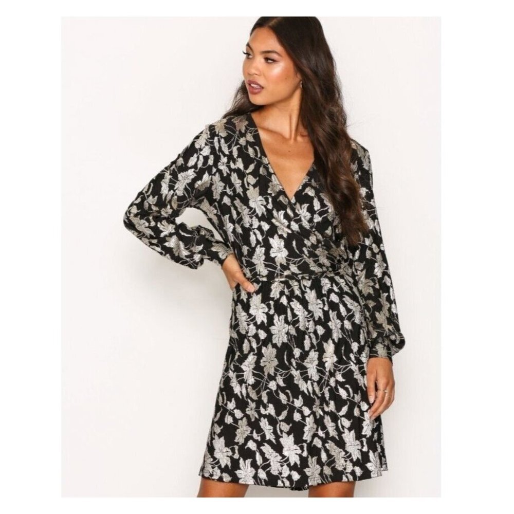 NWT Vero Moda Womens Floral A-Line Dress Metallic Long Sleeve VNeck Mini Dress S